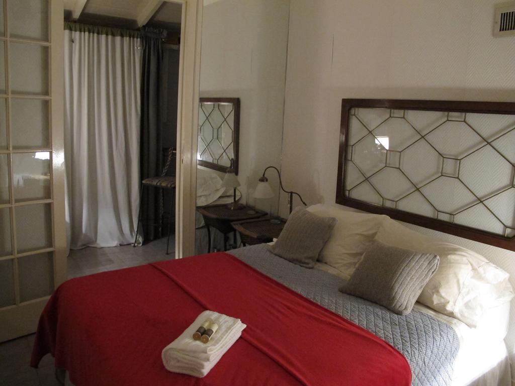 La Casona De Grace Bed and Breakfast Olivos Eksteriør billede