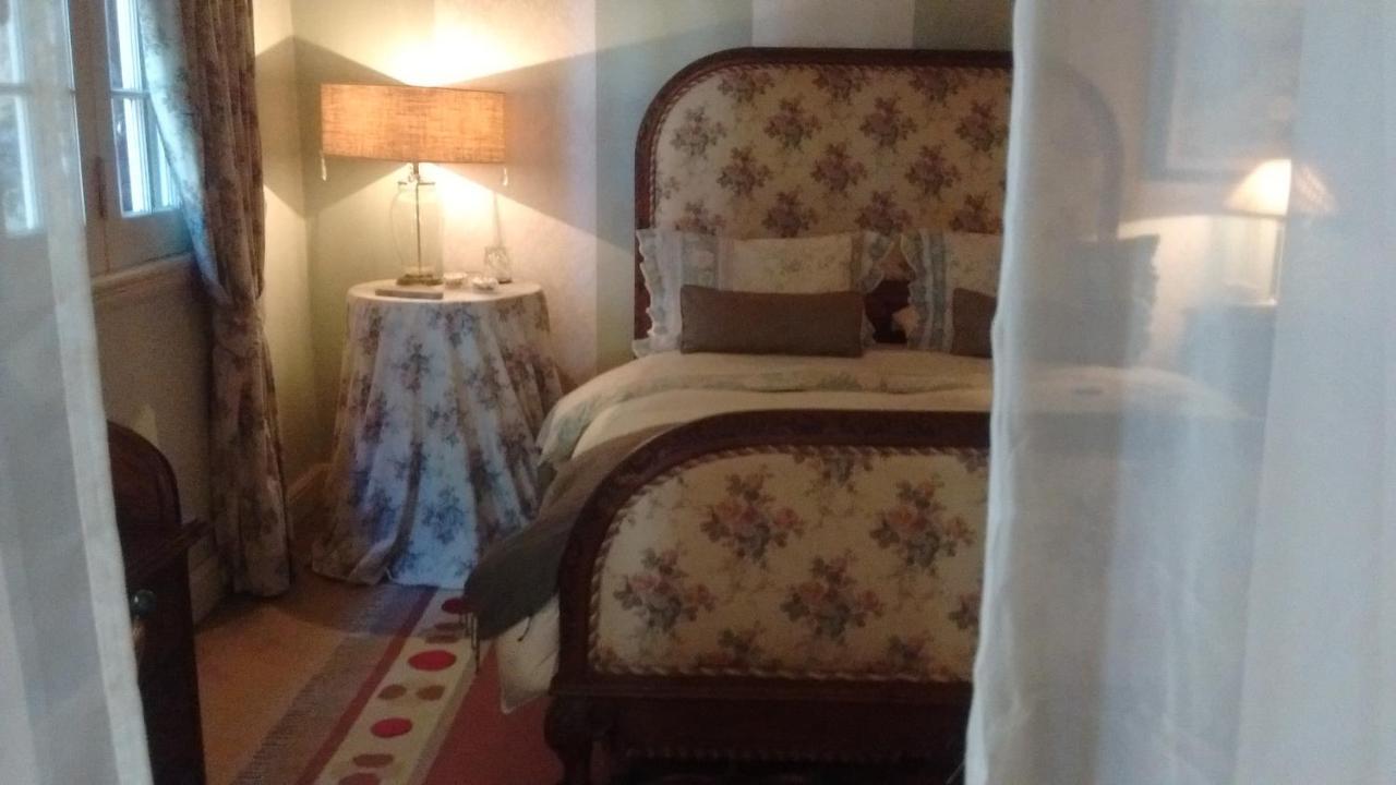 La Casona De Grace Bed and Breakfast Olivos Eksteriør billede